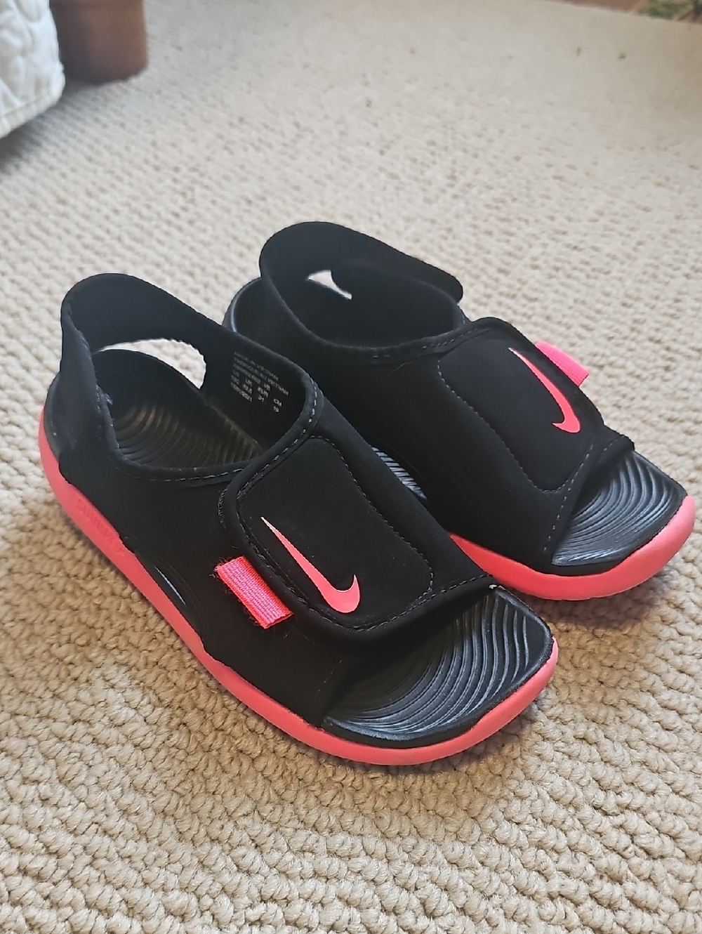 Nike Kids Sunray Black with Pink Accent Velcro Sport Sandals